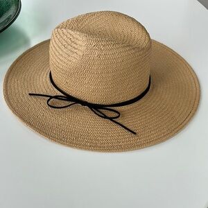 NWOT Auxiliary Paper Straw Fedora
